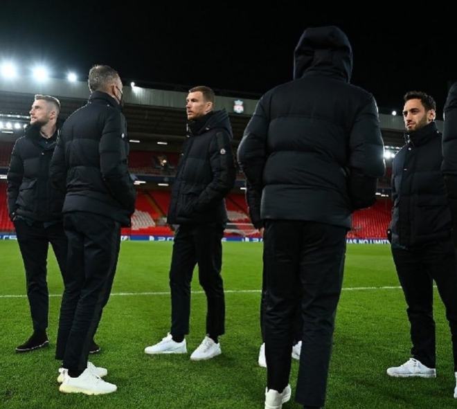 这次空位三分准得吓人（这波空位三分准到离谱）